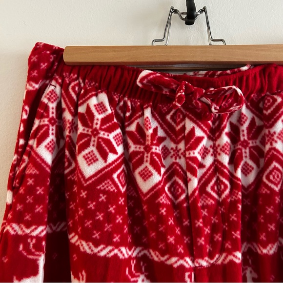 Lauren Large Fleece Pants, New with Tags, red reindeer, originally $40 - Picture 3 of 6